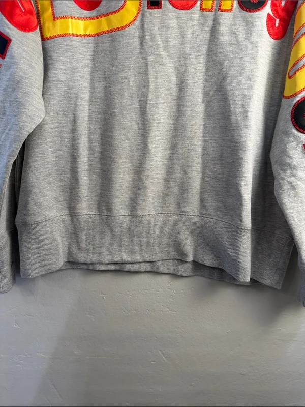 Disney Gray Sweatshirt with Red & Yellow Appliqué size medium - Image 5