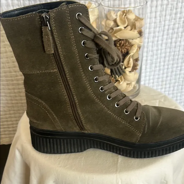 Franco Sarto Khaki Lace-Up Combat Boots Green Suede 8.5M US EU 38 - Image 10
