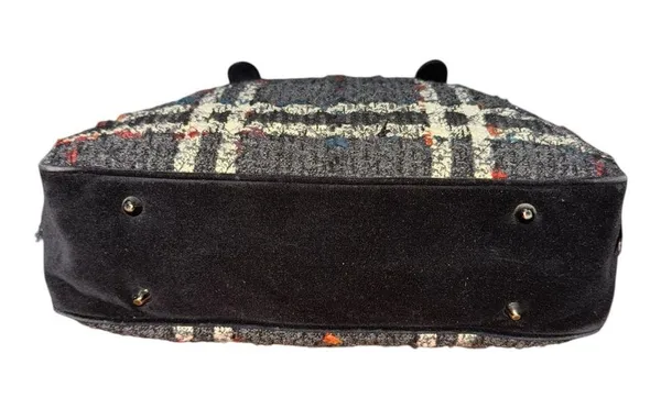 Vera Bradley Black and White Textured Tote Bag - Image 5
