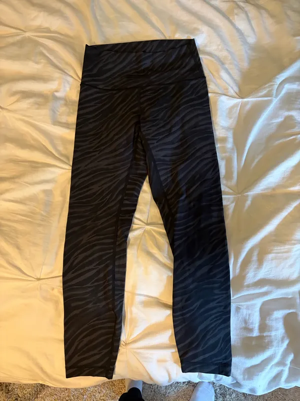 Lululemon Leggings - Image 3