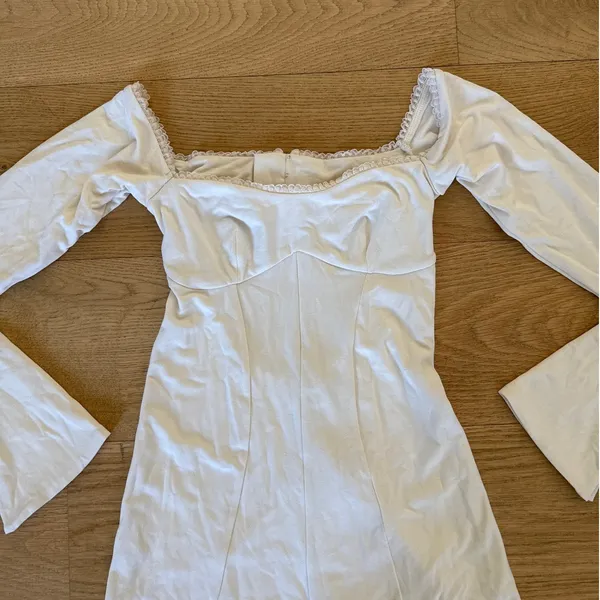 Oh Polly Mini Dress Off Shoulder Long Sleeve Suki Size US2 Ivory Beige - Image 2