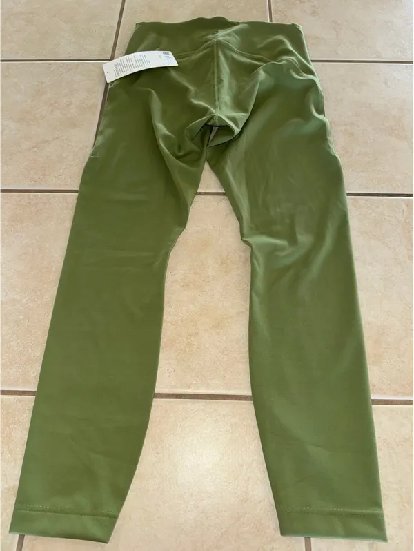 Lululemon Instill High Rise 25” Green Foliage Size 8 NWT - Image 2