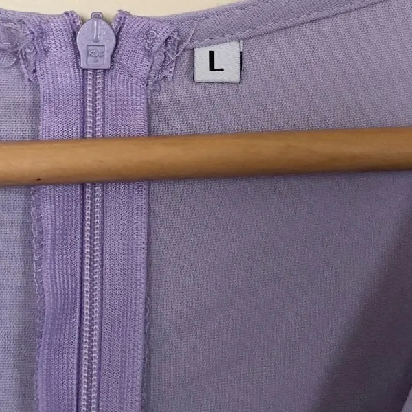 💥 Cosonsen Lavender Purple V-Neck Ruffled Mini Swing Dress - Image 3