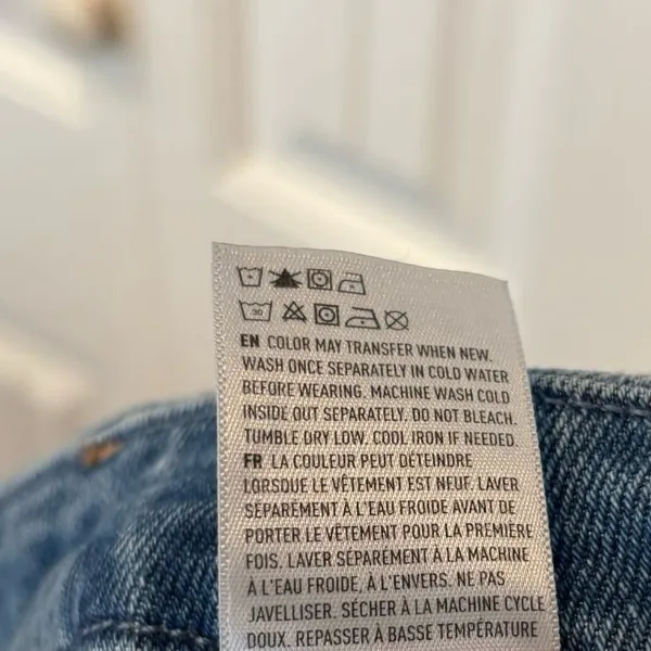 American Eagle Curvy Mom Jeans Size 4‎ Short - Image 9