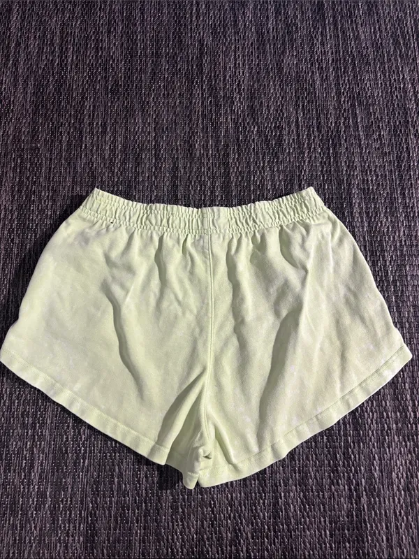 Nike Green Retro Oversized Loose Fit Shorts with Pockets Size Small - Image 2