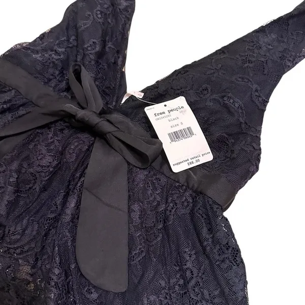 FREE PEOPLE NWT Peplum Black Lace Babydoll Tank - Image 5