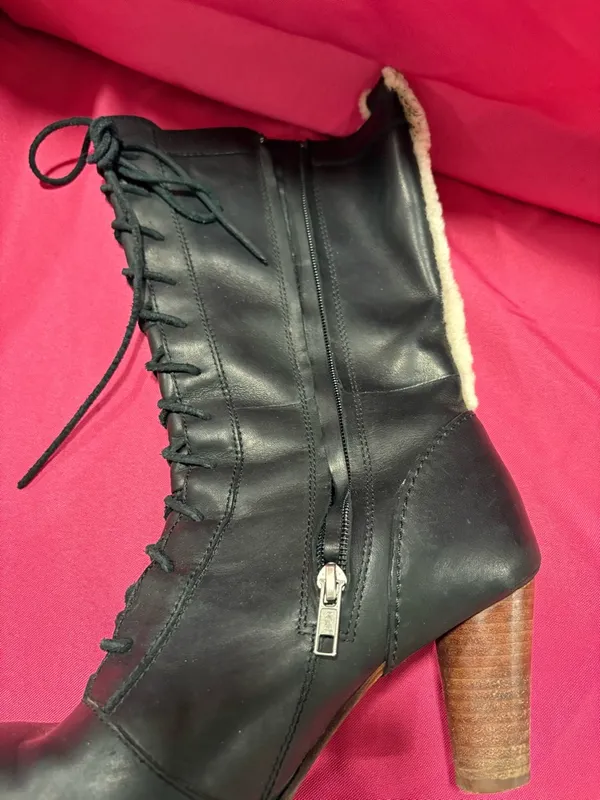 UGG Black Leather Heeled Lace-Up Boots with Cream Shearling Trim - Image 6