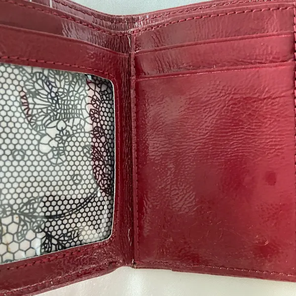 Betsey Johnson red trifold wallet RARE - Image 3