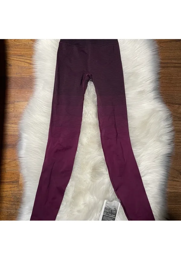 Lululemon Ebb to Train Tight *Wash Marvel / Black / Black size2 NEW - Image 5