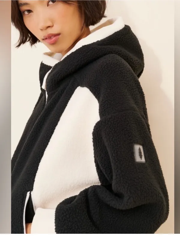Free People Hit the Slopes Movement Fleece Hoodie Size medium - Image 2