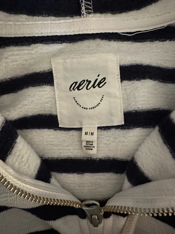 Aerie Hoodie Multiple Size M - Image 3