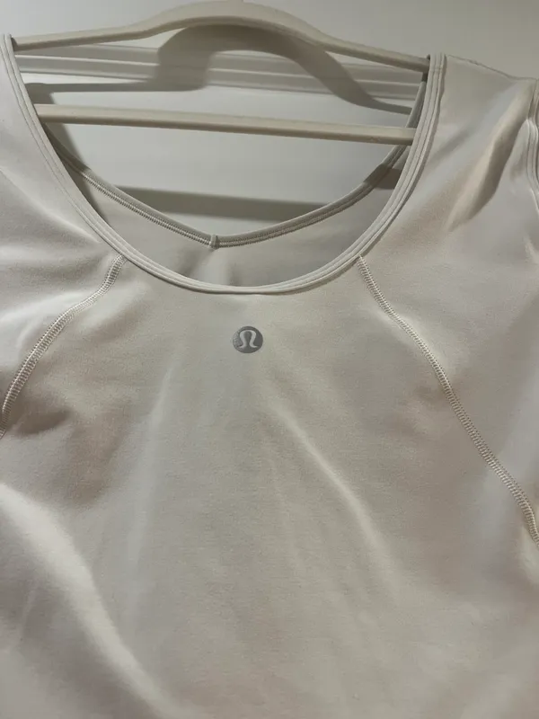 Lululemon Align Long Sleeve - Image 5