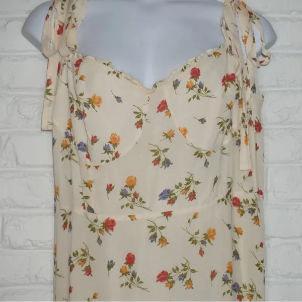 Reformation Nikita Dress Size: 18 Noemi Floral Print Ruffle Feminine - Image 4