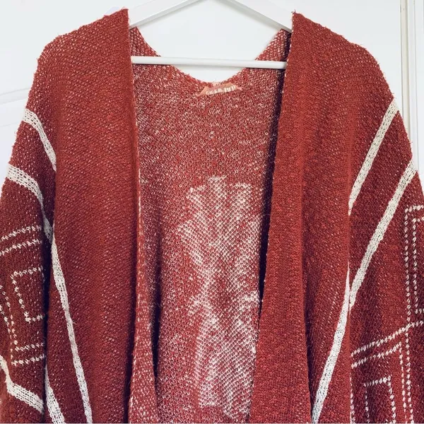 Women's Unique Boho Tribal Aztec Poncho Shawl Cardigan - Image 2