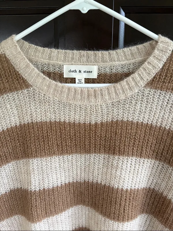 Like New Cloth & Stone Striped Mohair Wool Blend Sweater Size Large - Image 3