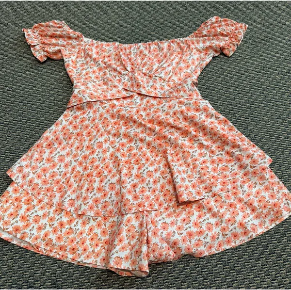 Orange Floral Romper Size M - Image 2