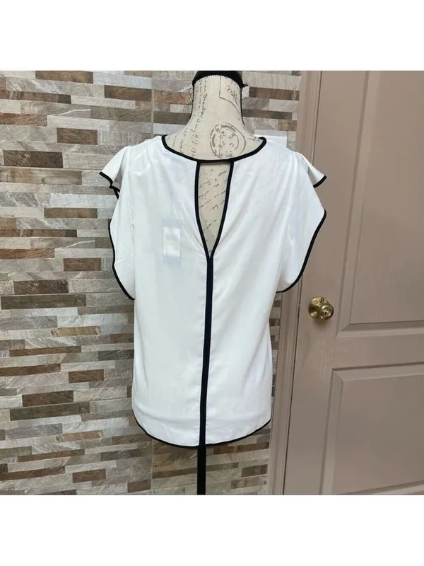 NWT Newport white blouse Sz M Tommy Hilfiger - Image 9