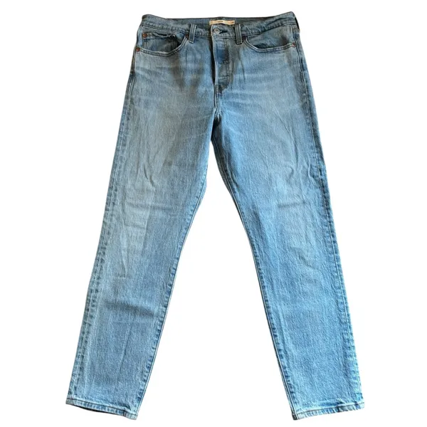Levi's Premium Wedgie Straight Fit Cheeky Jean Sz 30X27” (10) Crop Med Wash - Image 3