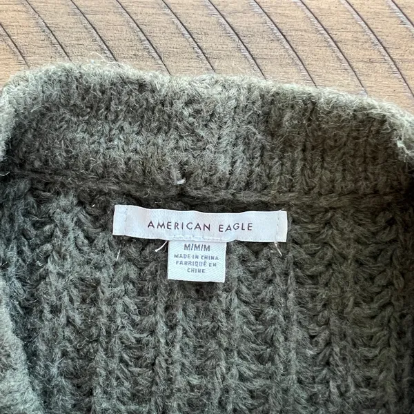 American Eagle Knit Sweater - Image 4