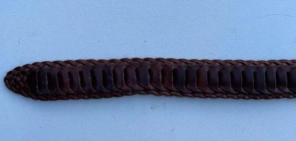 VTG Women’s Belt Brown Leather Braided Small - Image 5