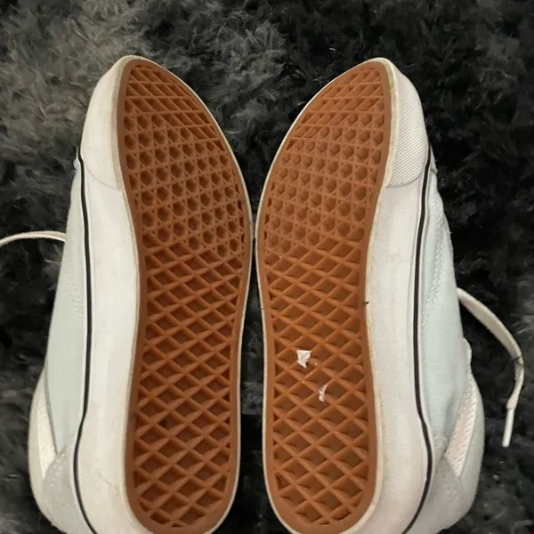 Vans unisex sneakers men 5/women 6.5 - Image 4