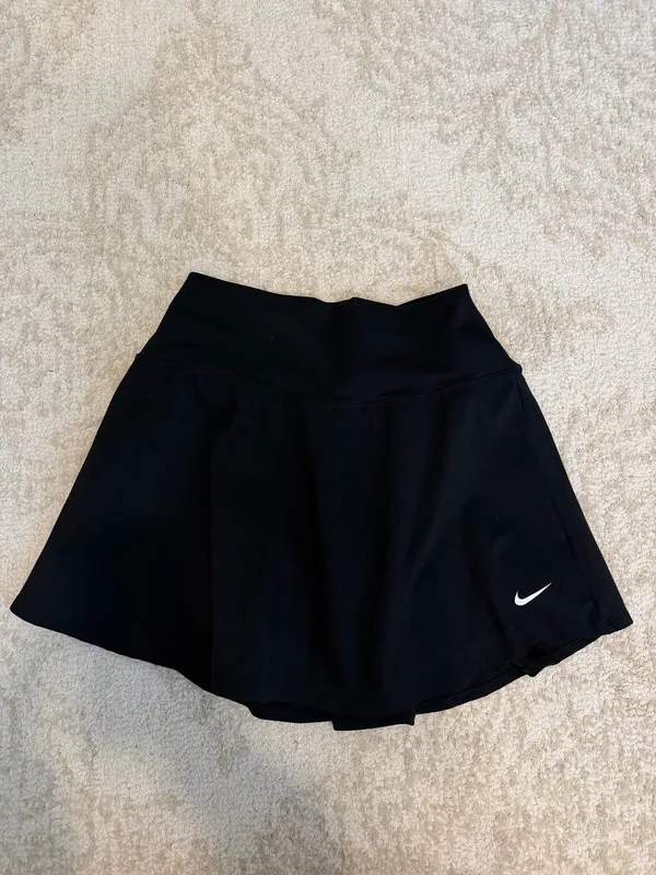 Nike One Women's Dri-FIT Skirt Black Size M - Image 4