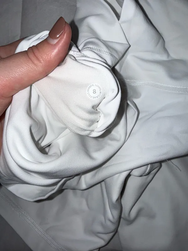 Lululemon Align White Biker Shorts  - Image 2