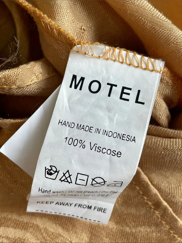 Motel Rocks Dress In Satin Zebra Caramel - Image 6