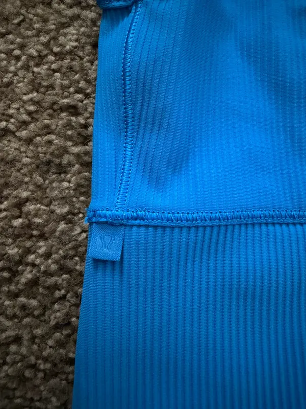 Lululemon tank - Image 3