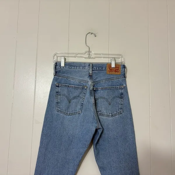 Levi’s 501 Original High Rise Distressed Button Fly Jeans Light Wash Size 25 - Image 6