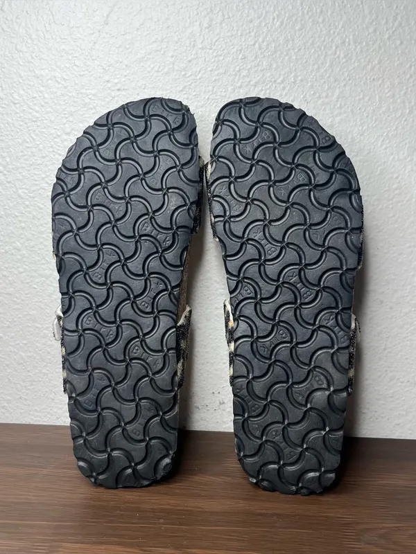 Birkenstock Birkis Tahiti Zebra Stripe Rhomb Glitter Two Strap Sandals Size 7 - Image 9