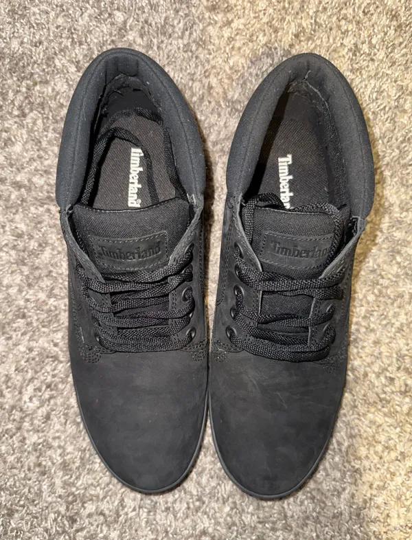 Black Size 9.5 - Image 4