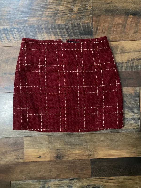 Forever 21 Red Mini Skirt - Image 2