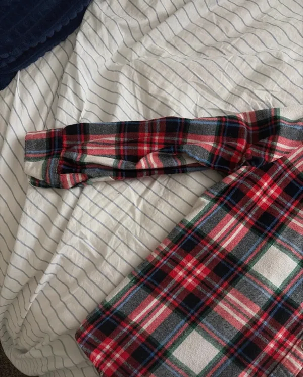 Old Navy Flannel - Image 2