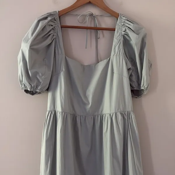 ASTR The Label llana Midi Dress Puff Sleeve Tiered‎ Skirt Tie Back Light Green M - Image 3