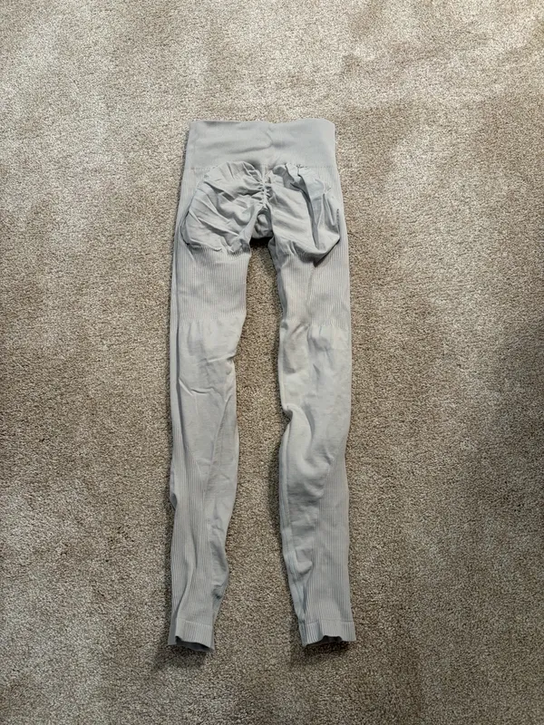 Lazuli Label Scrunch Sculpt Leggings - Image 3