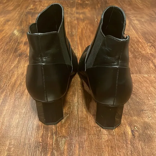 Donald J Pliner Fate leather ankle booties - Image 4