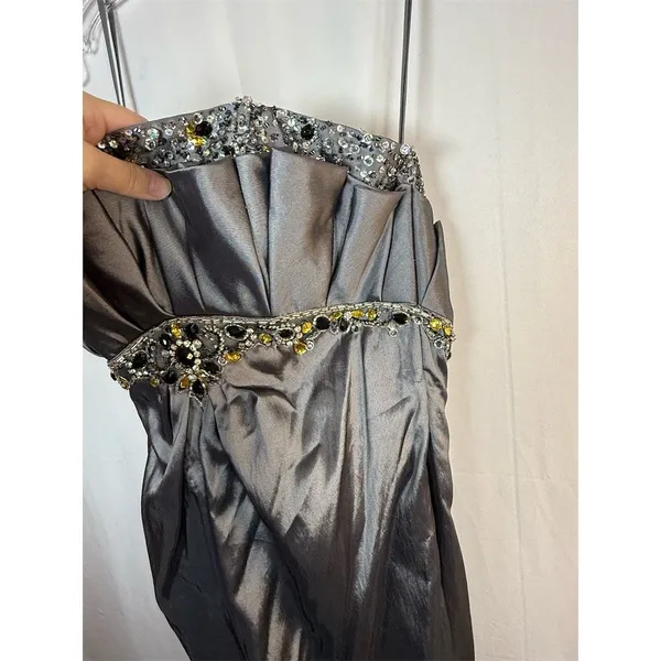 Unbranded Womens Strapless Long Gown Silver Sweetheart Beaded Rhinestone Size 6 - Image 3
