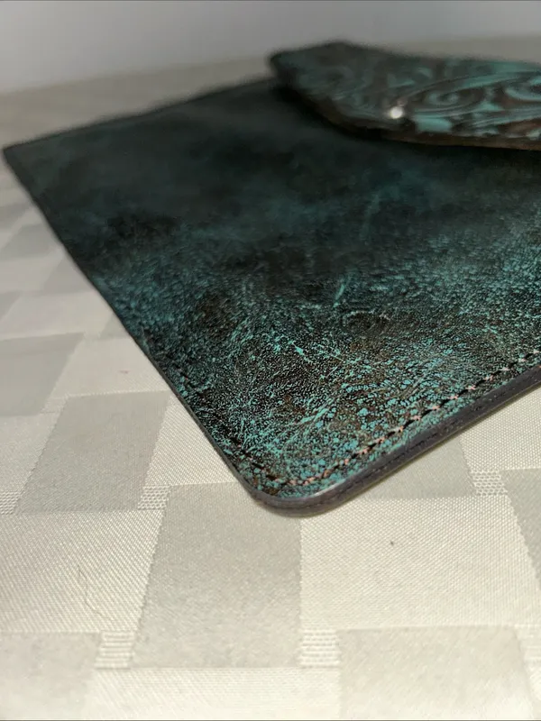 Patricia Nash Turquoise & Brown Tooled Leather Envelope Clutch - Image 4