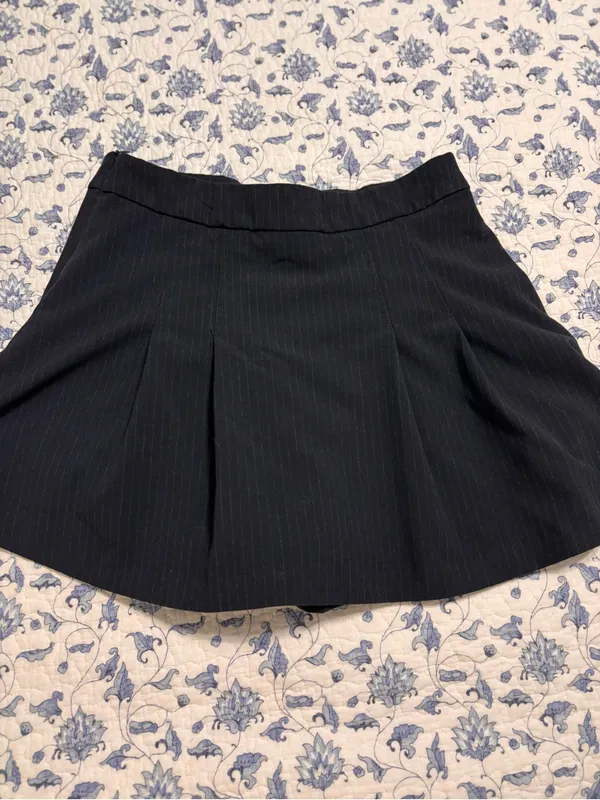 Zara size S dark gray pleated mini skort Y2K - Image 3