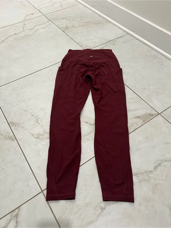 Lululemon Burgundy Align High Rise Pant with Pockets 25" Size 6 US - Image 3