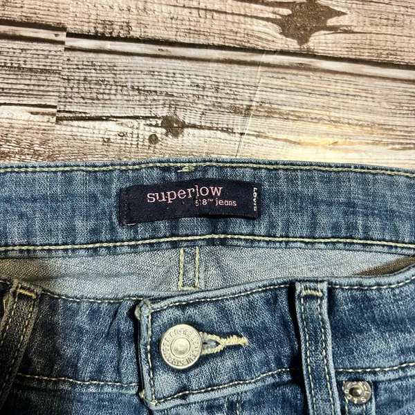Levi’s 518 Superlow Flare Jeans Women’s Y2K Lowrise - Image 3