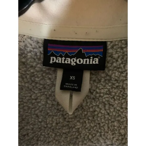 Patagonia Better Sweater 1/4 zip fleece pullover gray women's size XS - Image 3