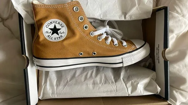 Converse Chuck Taylor High Tops Sneakers, Tan / Light Brown, Size 9.5 - Image 3