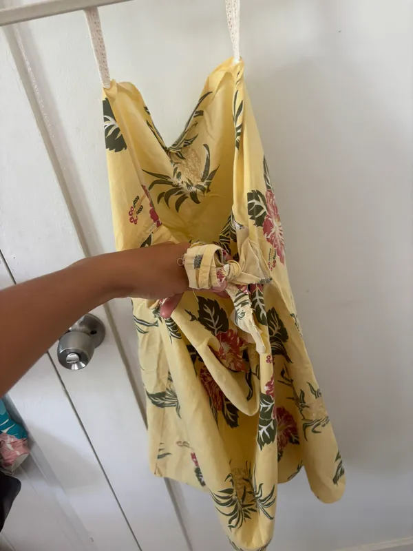 Handmade Short Vacation Halter Dress - Image 5