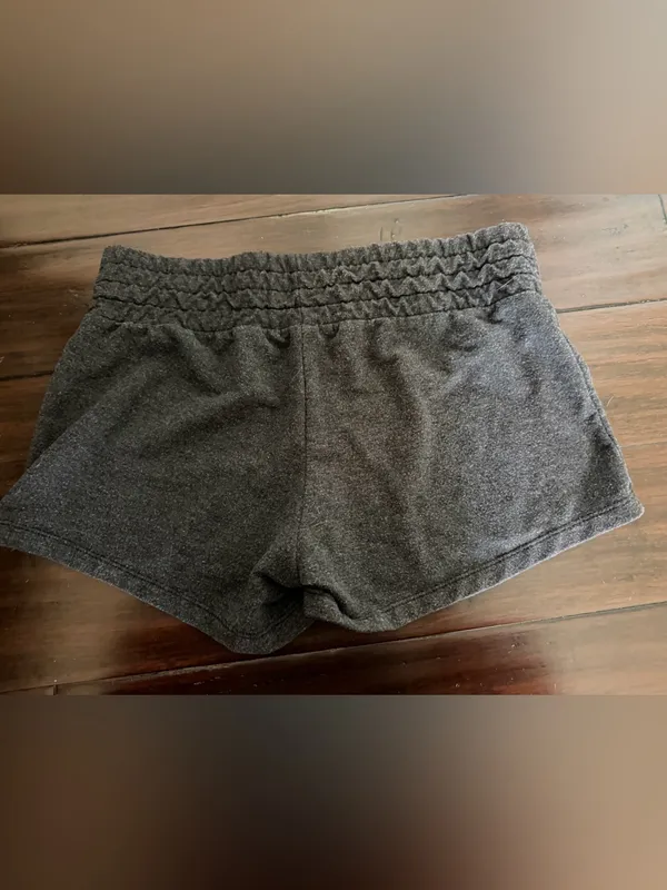 TALENTLESS Women's Charcoal Elastic-Waist Athletic Shorts small - Image 4