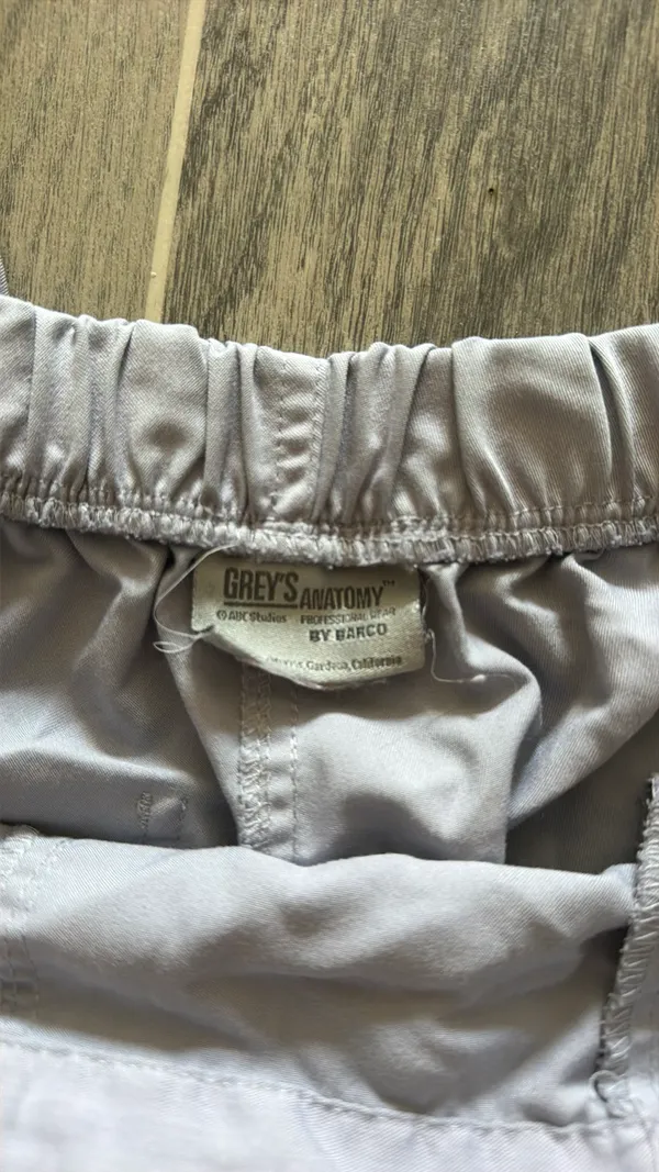 Grey's Anatomy Scrubs - Image 3