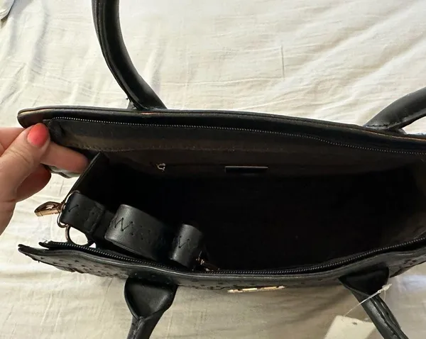 🆕 Tote - Image 2