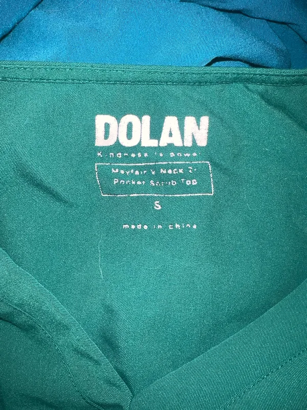 Dolan Scrub Set Green (curve fit, small) - Image 4