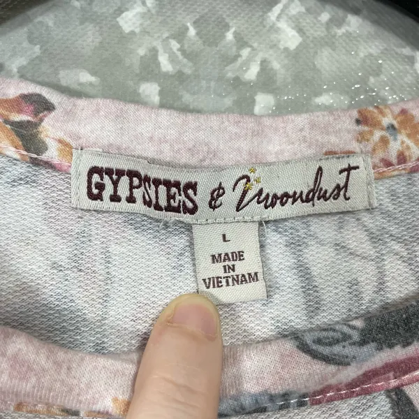 Gypsies & Moondust Pink Floral Neck Cutout Sweatshirt - Size Large - Lightweight - Image 5